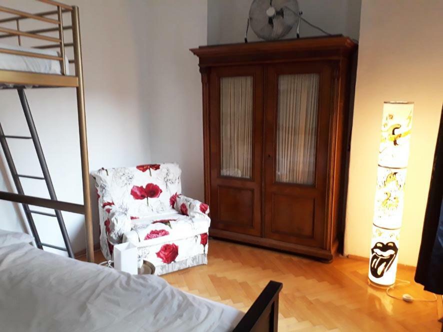 Ba//Rock-Appartement Грац Екстериор снимка